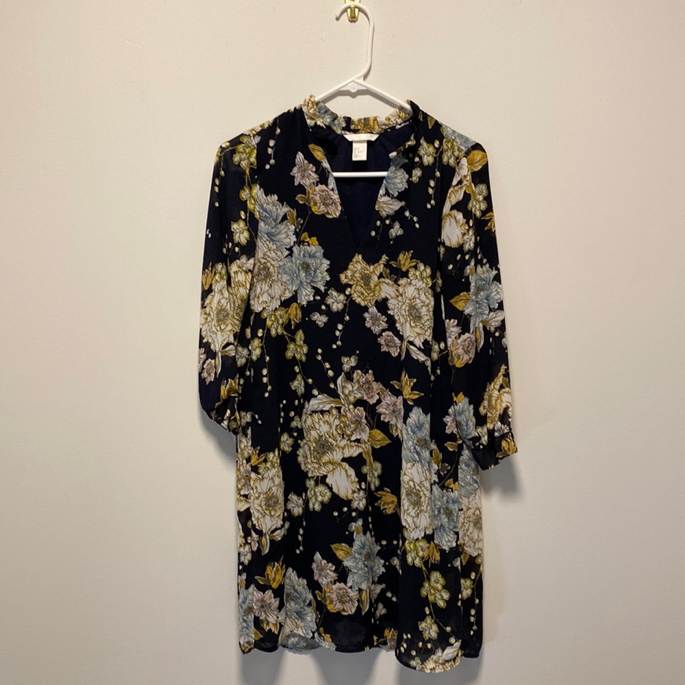 Navy long sleeve floral dress